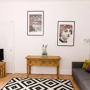 Greenstar Cunningham Apartment